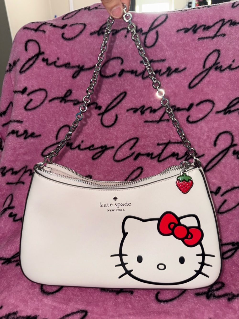kate spade White Hello Kitty Leather Shoulder Bag with Red Bow